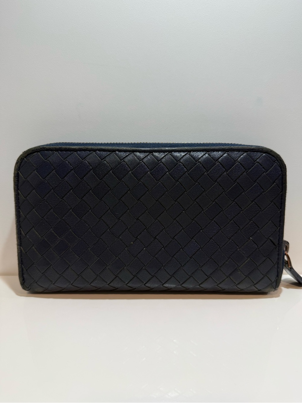 Bottega Veneta Intrecciato Navy Blue Leather Zippy Wallet